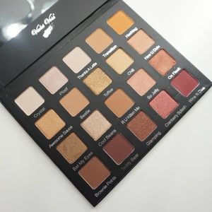 Violet Voss Holy Grail
